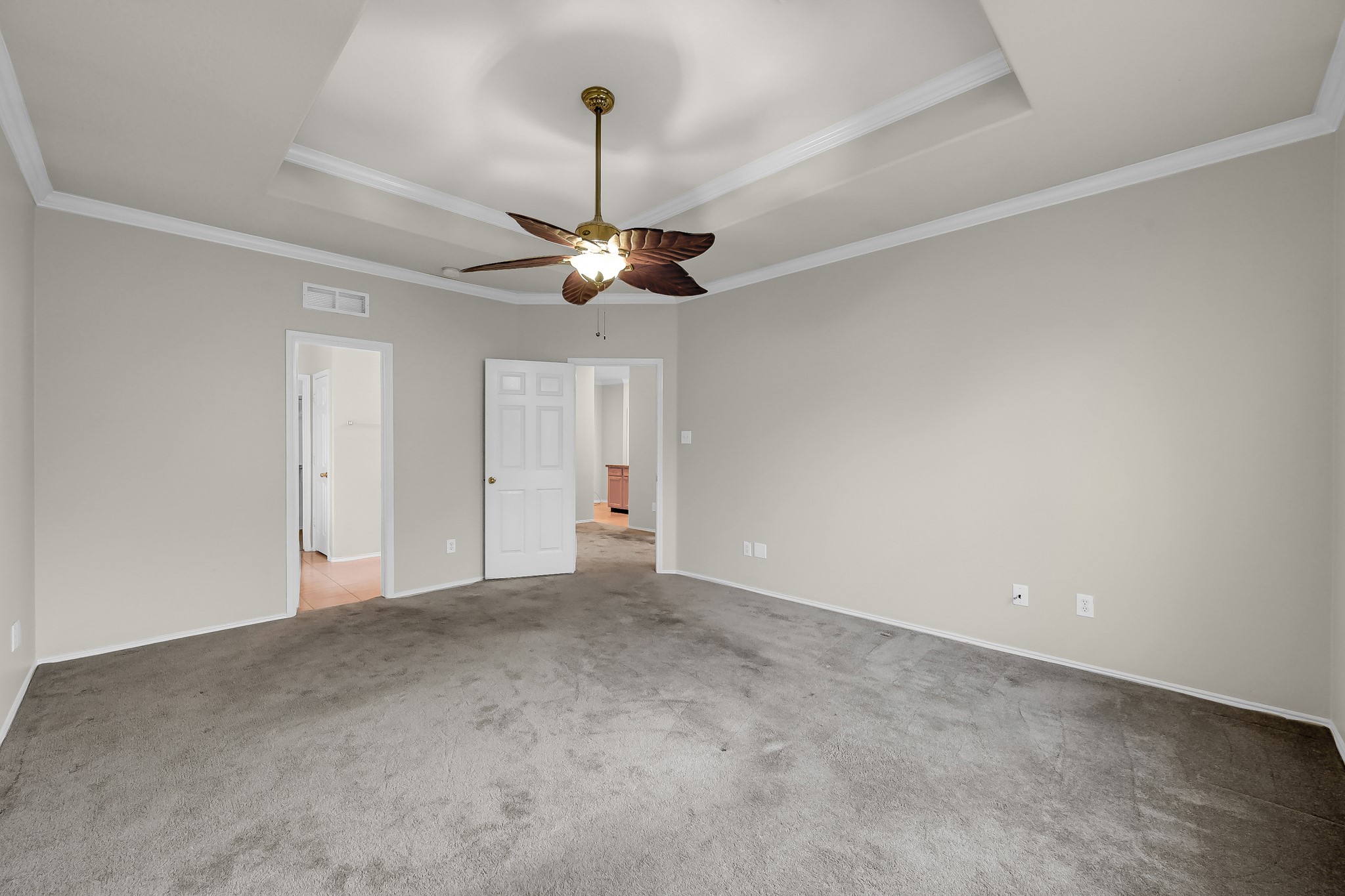 951 Crannog Way Conroe, TX 77301 - Photo 21 of 43 a view of an empty room with a window