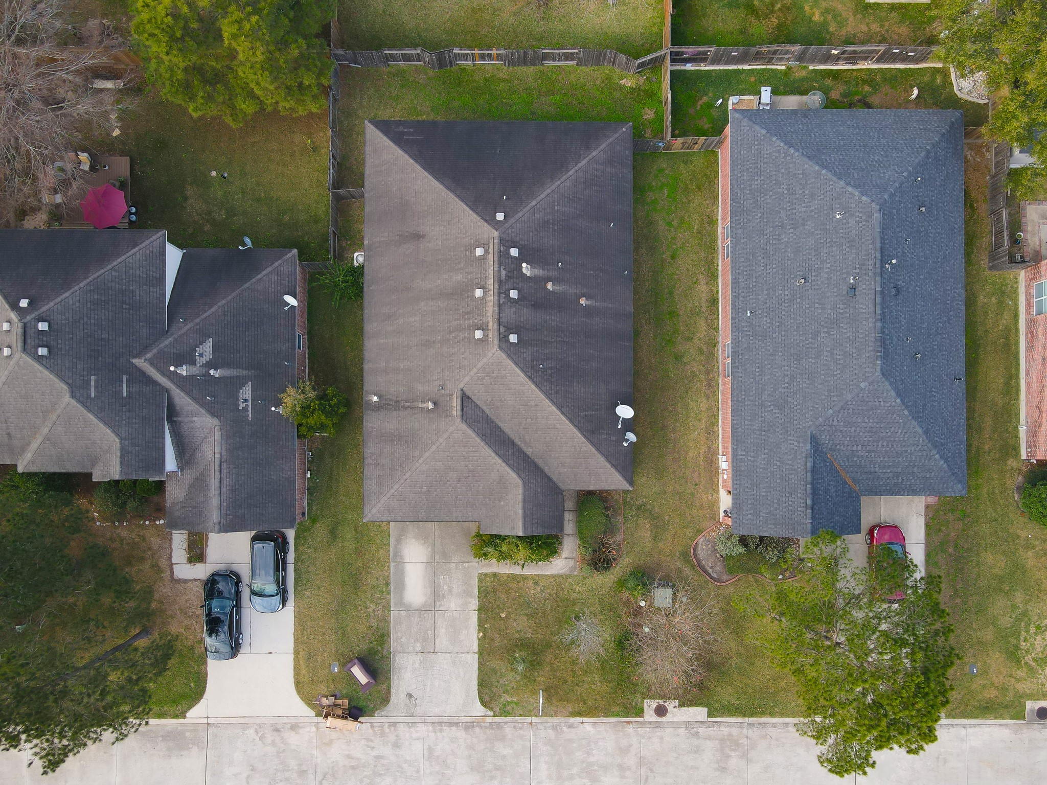 951 Crannog Way Conroe, TX 77301 - Photo 38 of 43 an aerial view of a house