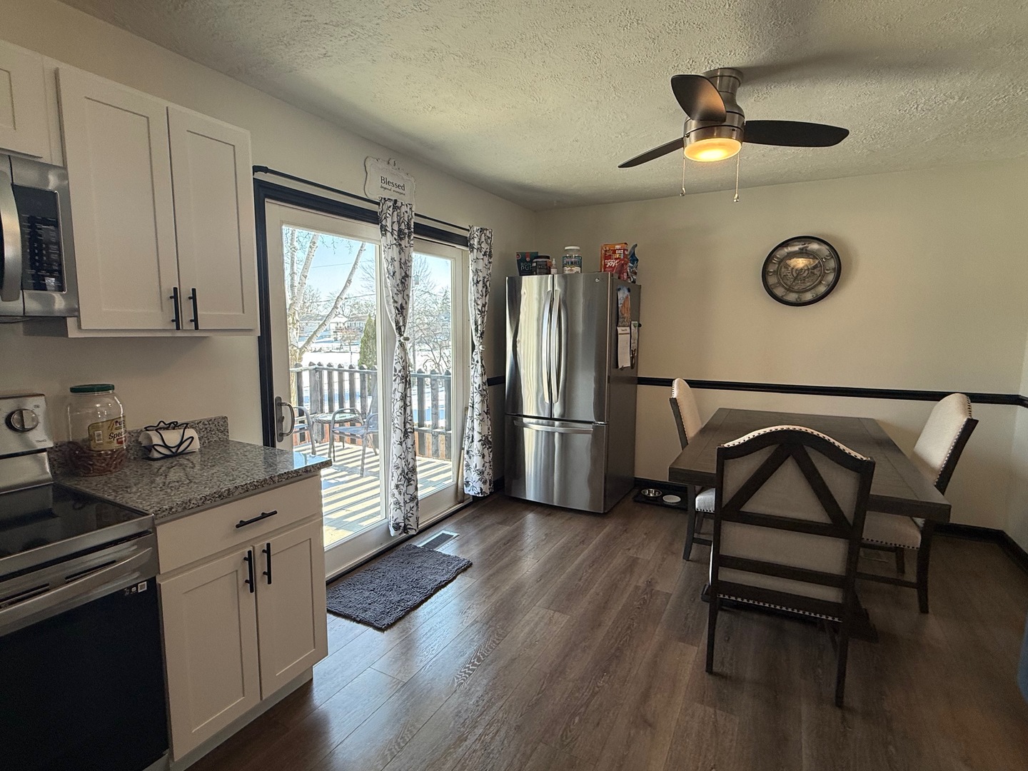 543 Ridge Circle Streamwood, IL 60107 - Photo 6 of 14