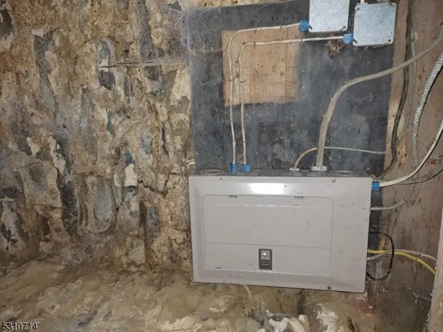 $1,600,000 | 668 South Main Street, Unit 1, Phillipsburg, NJ 08865