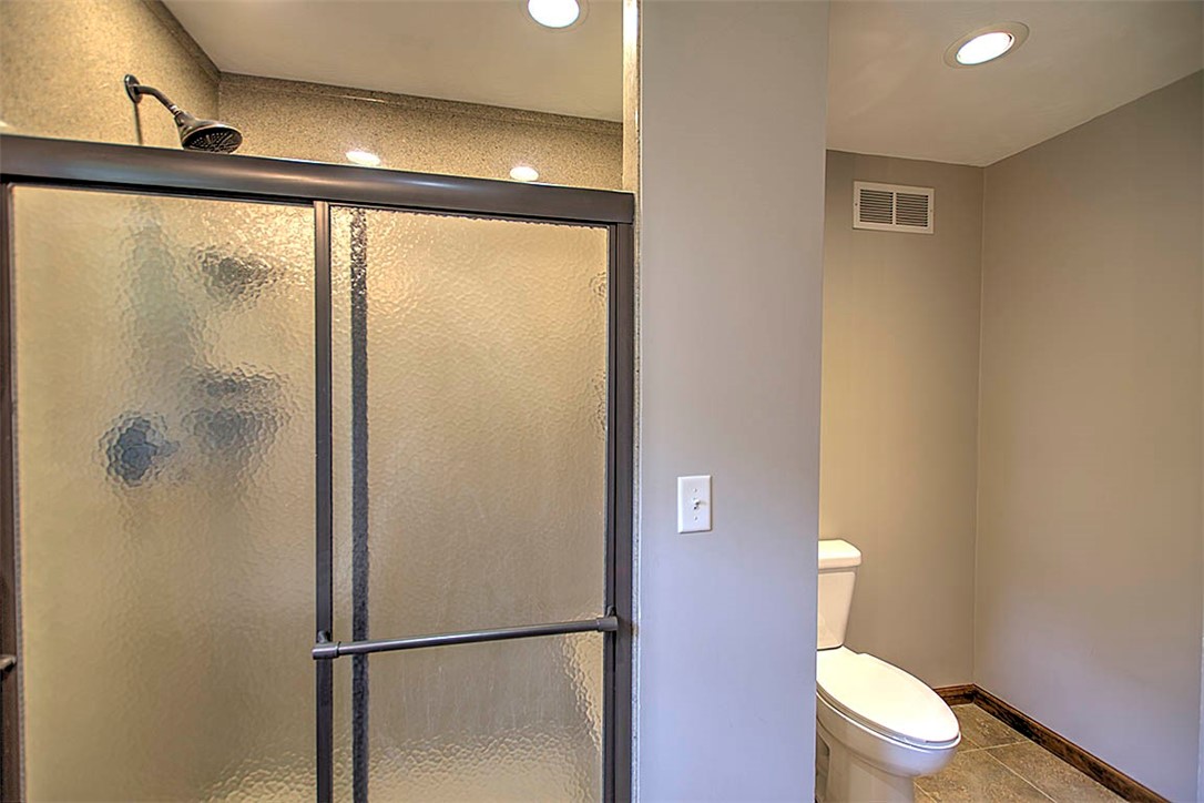 505 West Forsyth Road Forsyth, IL 62535 - Photo 13 of 36