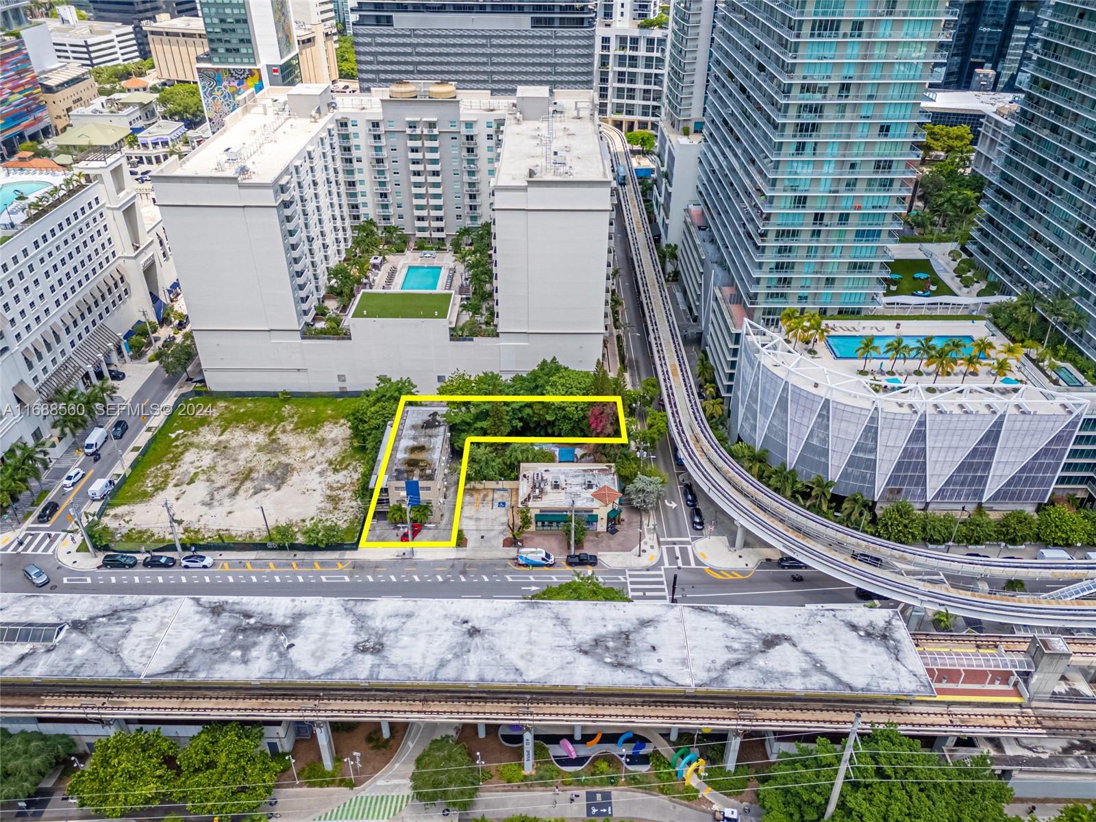 75 Southwest 11th Street Miami, FL 33130 - Photo 14 of 16 Photo 14