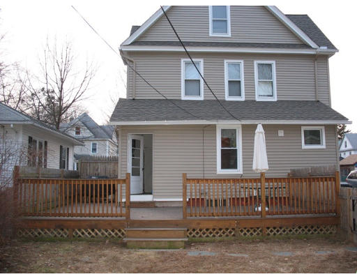 17 Thorndyke Street Springfield, MA 01118 - Photo 3 of 3 Gallery Image 3