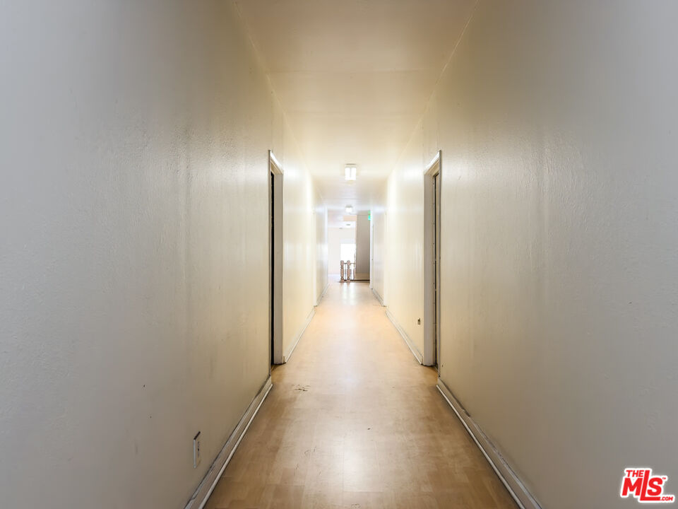 504 South Rampart Boulevard, Unit 7 Los Angeles, CA 90057 - Photo 15 of 16