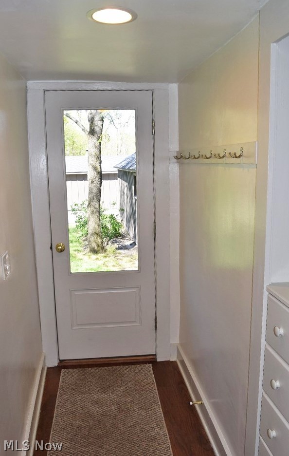 7575 Dines Road Novelty, OH 44072 - Photo 19 of 31