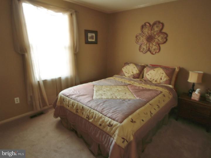 12 Wyndham Road Voorhees, NJ 08043 - Photo 19 of 25 Gallery Image 19