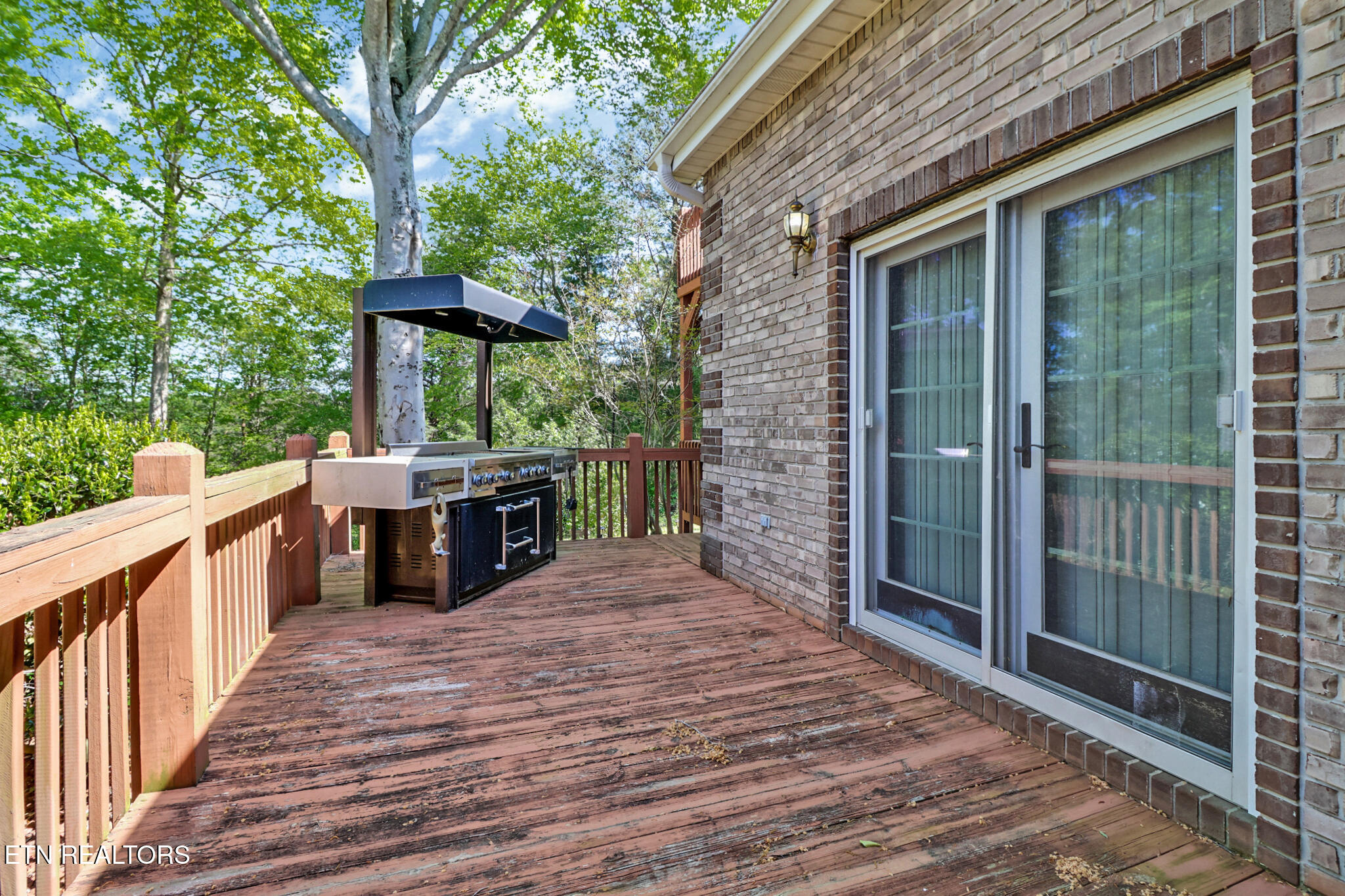 300 Lowe Road Huntsville, TN 37756 - Photo 12 of 53 if1a7775-if1a7779