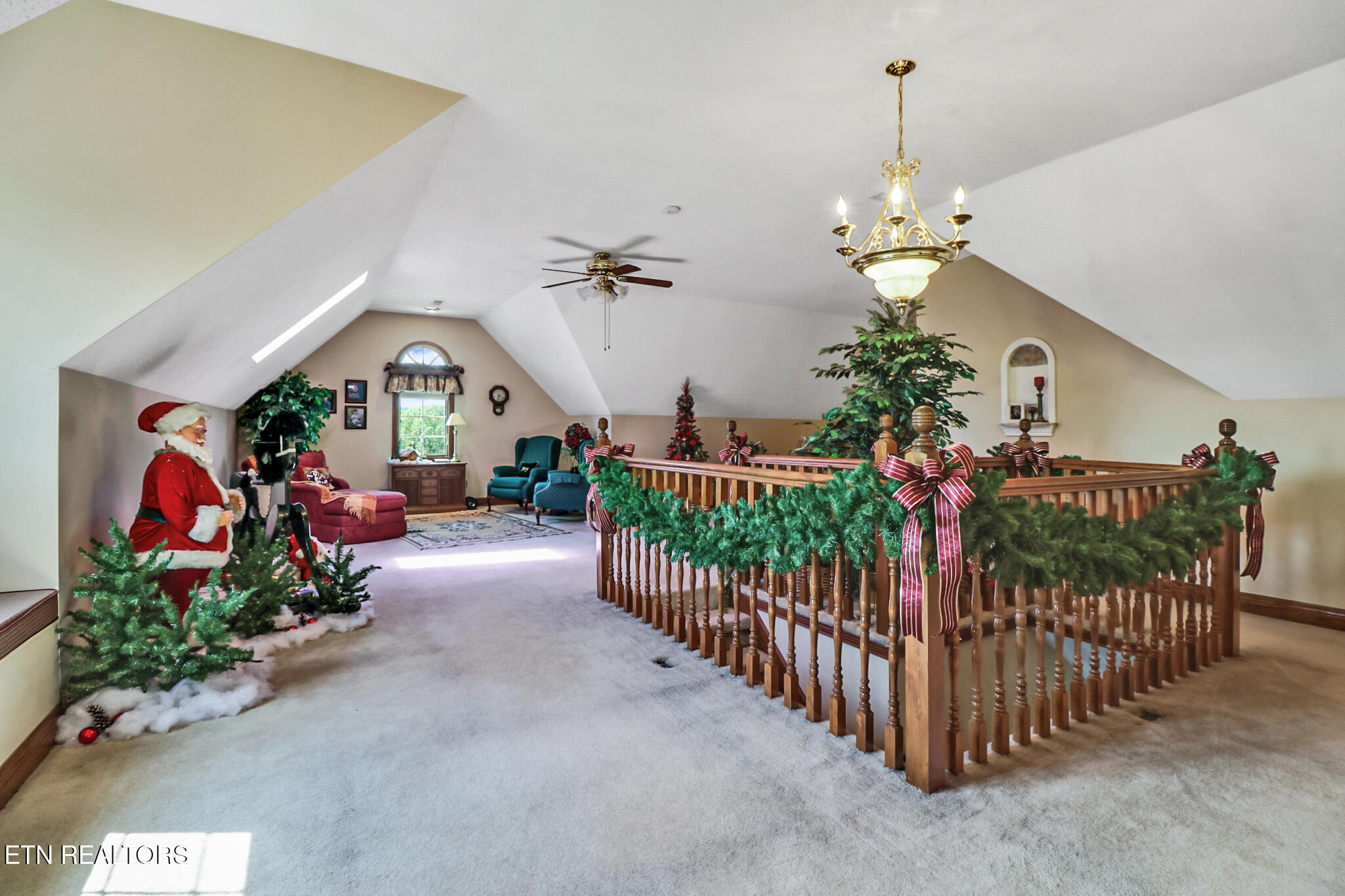 300 Lowe Road Huntsville, TN 37756 - Photo 35 of 53 if1a7905-if1a7909