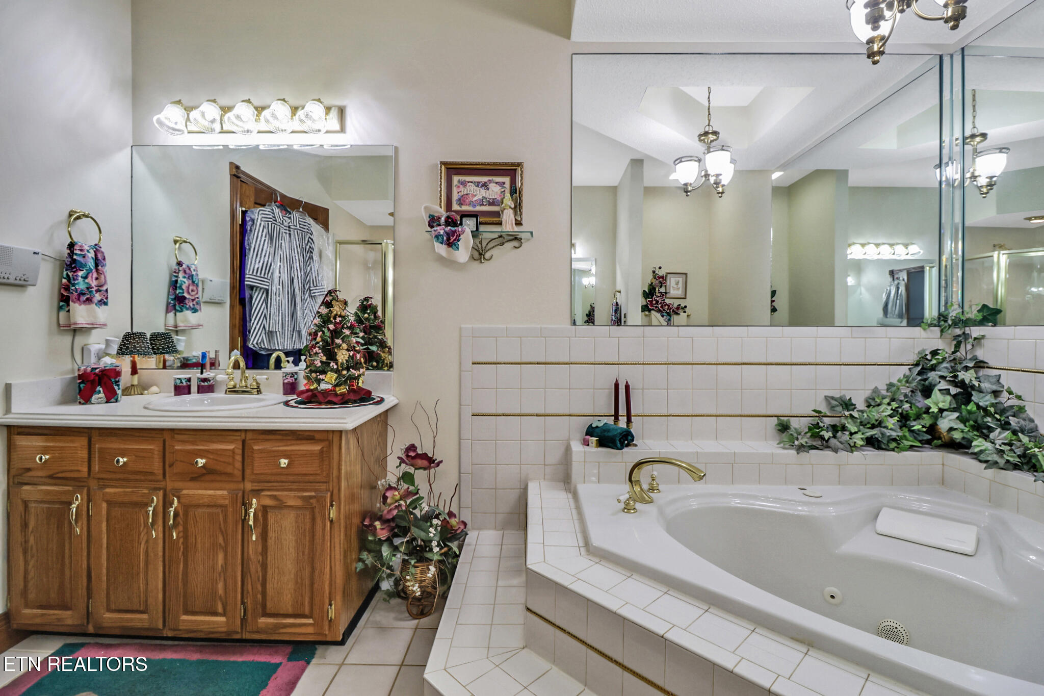 300 Lowe Road Huntsville, TN 37756 - Photo 52 of 53 if1a8010-if1a8014