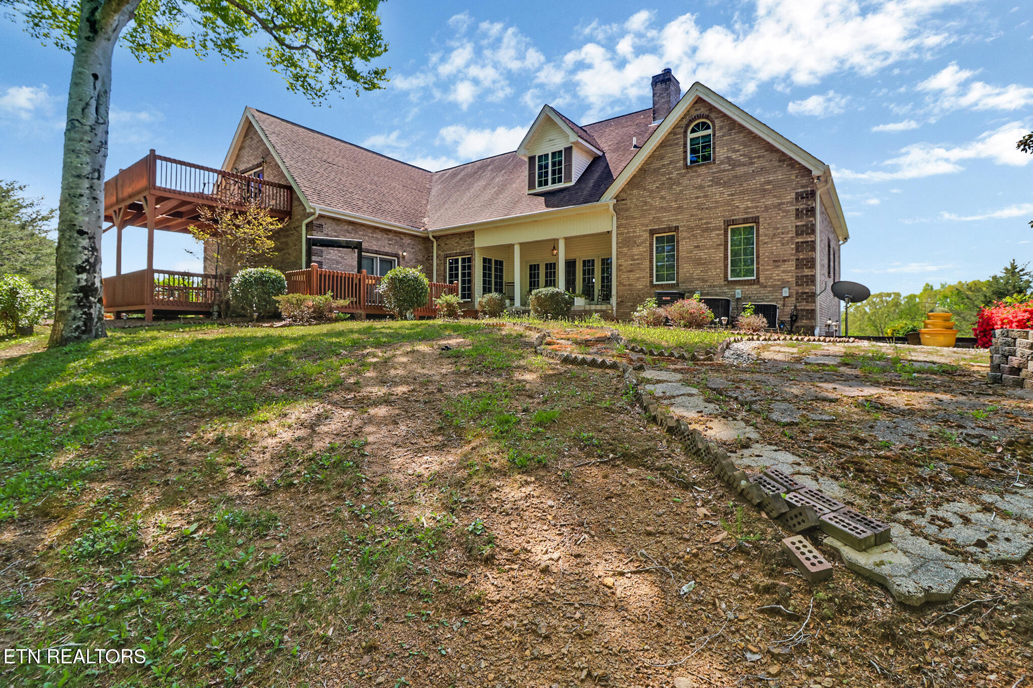 300 Lowe Road Huntsville, TN 37756 - Photo 8 of 53 if1a7755-if1a7759