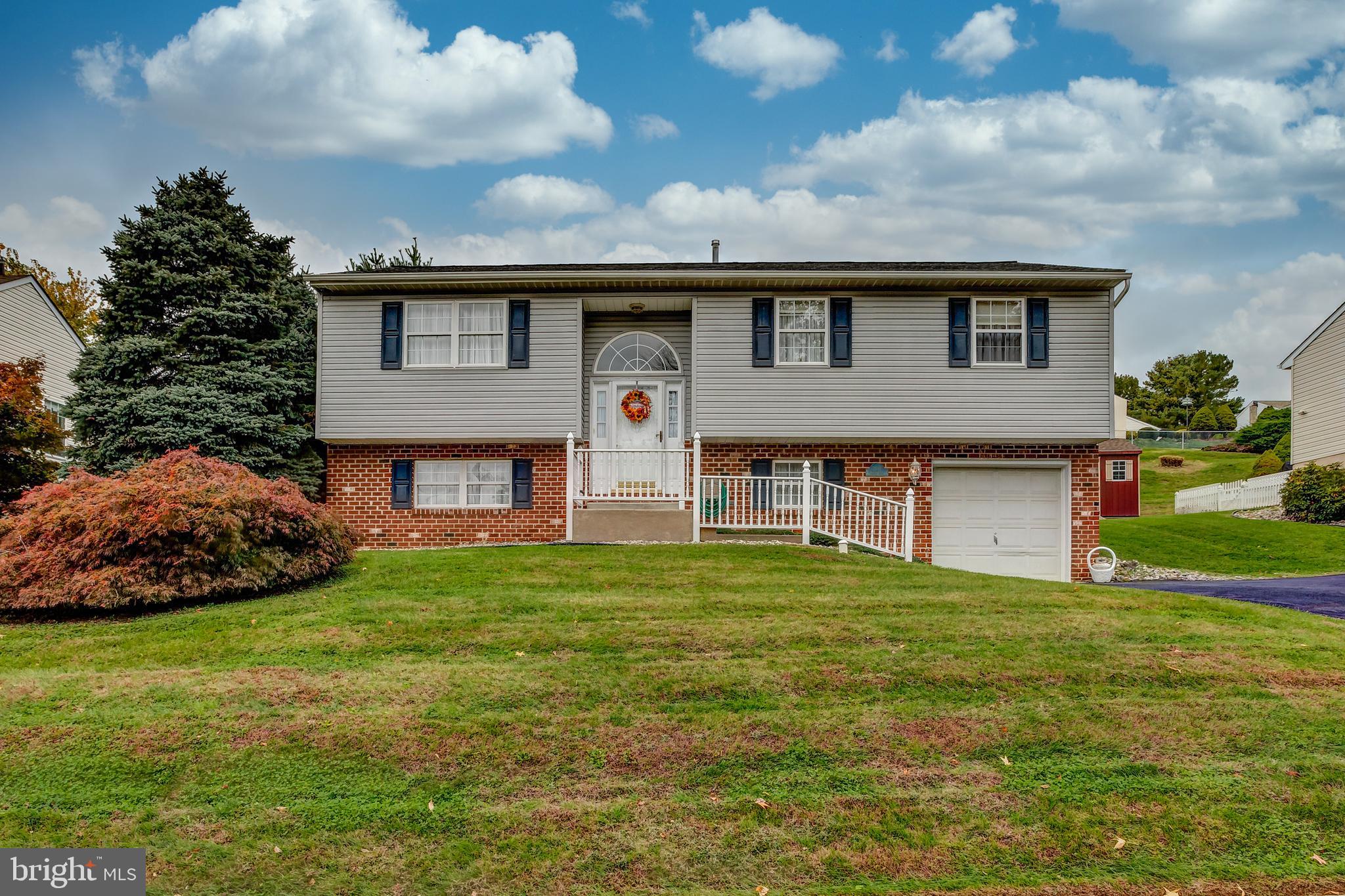 2614 Larkin Road Upper Chichester, PA 19061 - Photo 2 of 35 Gallery Image 2