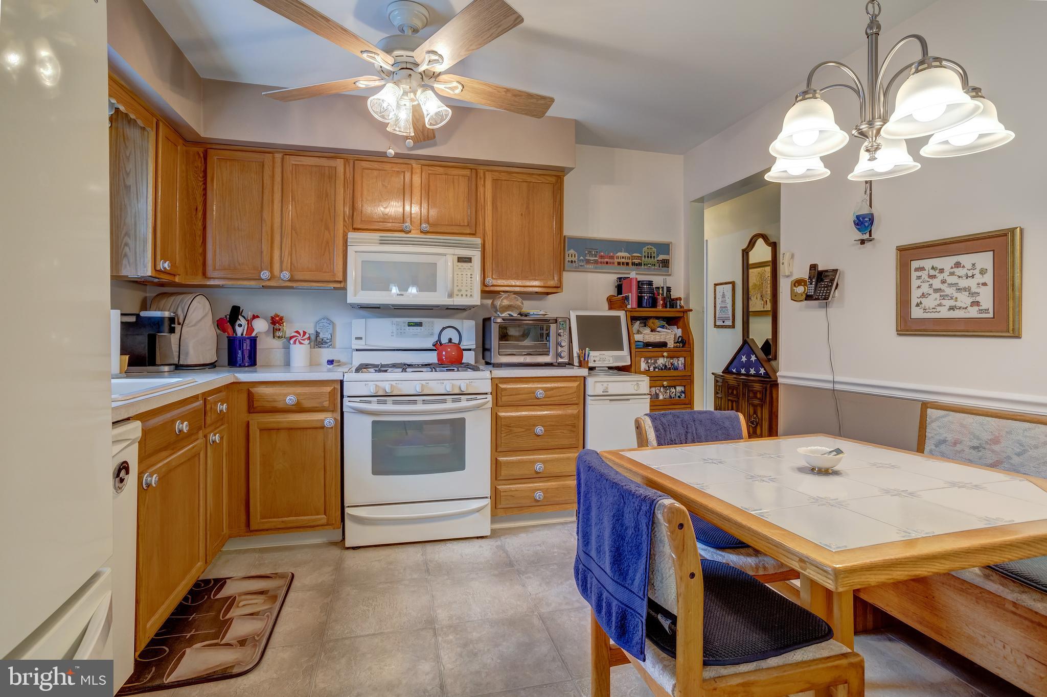 2614 Larkin Road Upper Chichester, PA 19061 - Photo 14 of 35 Gallery Image 14