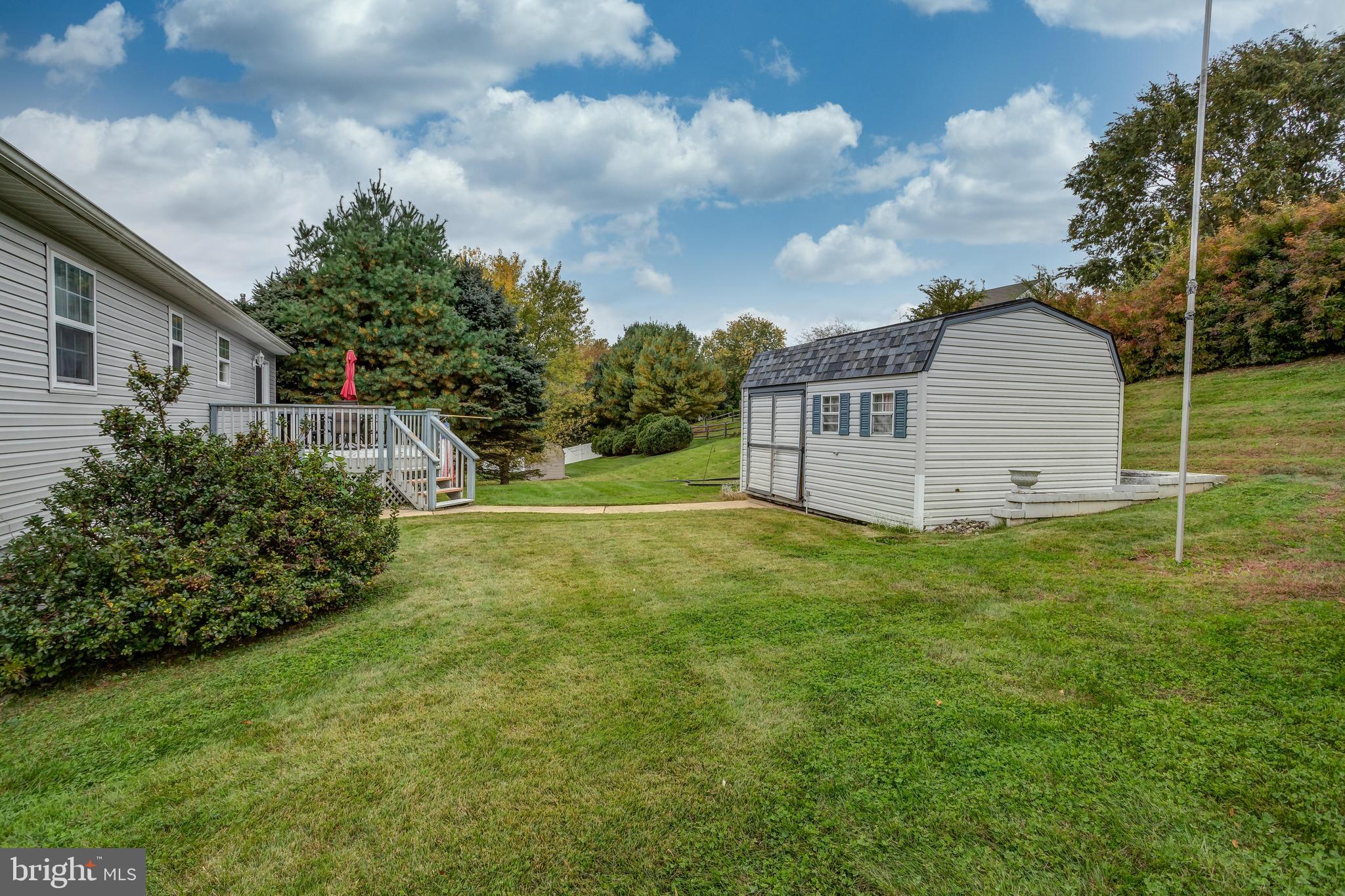 2614 Larkin Road Upper Chichester, PA 19061 - Photo 32 of 35 Gallery Image 32