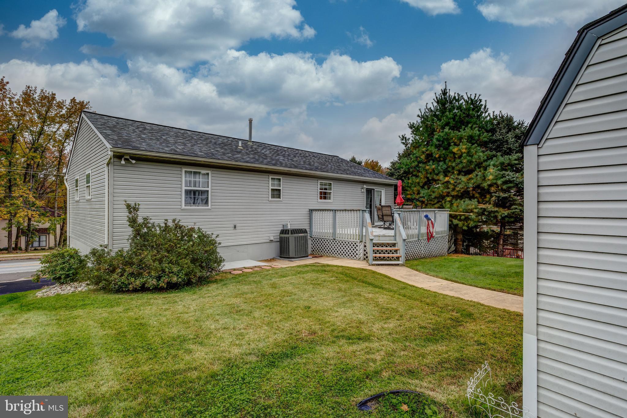 2614 Larkin Road Upper Chichester, PA 19061 - Photo 35 of 35 Gallery Image 35