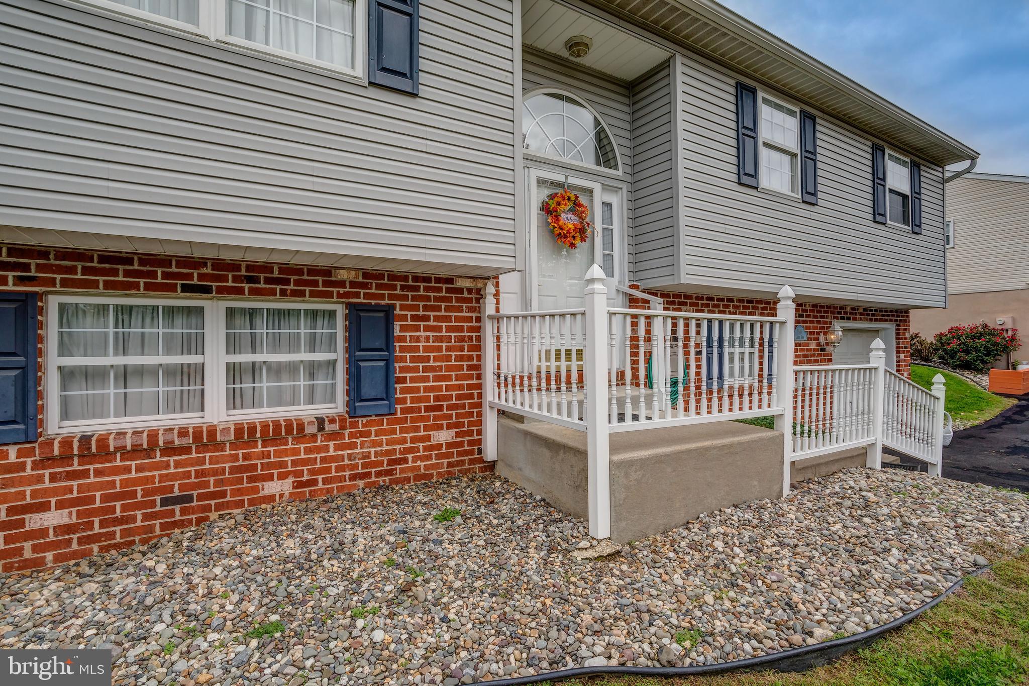 2614 Larkin Road Upper Chichester, PA 19061 - Photo 6 of 35 Gallery Image 6