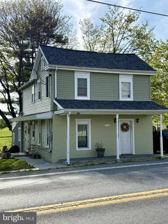 $274,900 | 5324 Carlisle Pike, New Oxford, PA 17350