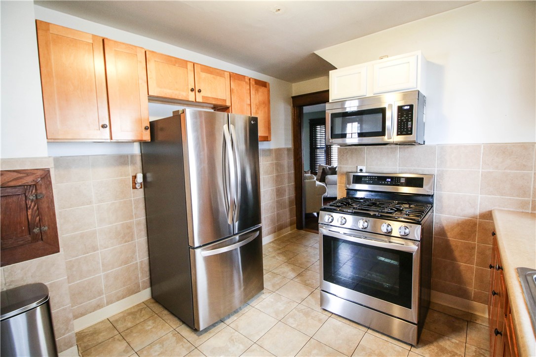 64 Evangeline Street Rochester, NY 14619 - Photo 11 of 25