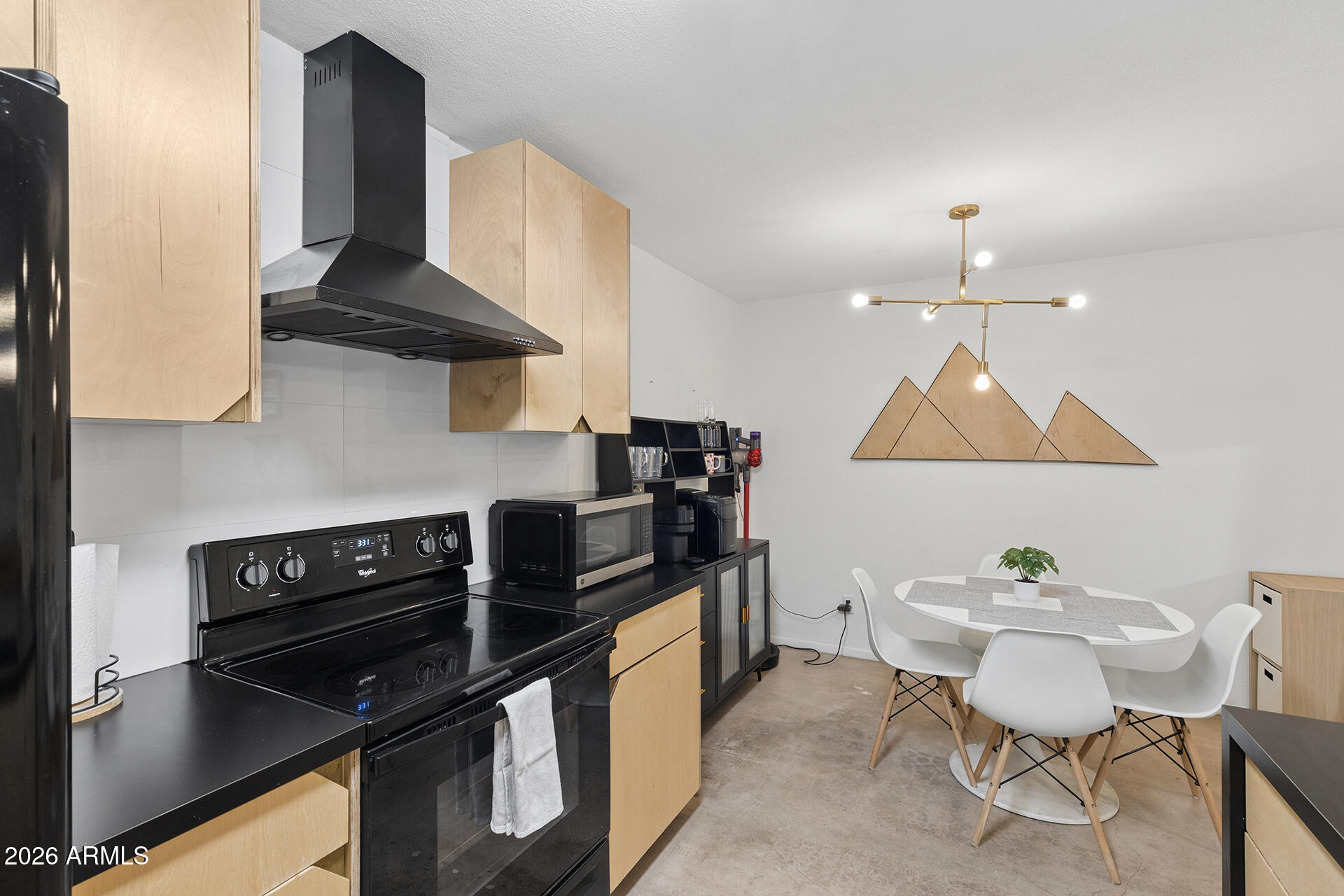 5525 East Thomas Road, Unit R9 Phoenix, AZ 85018 - Photo 21 of 33 28