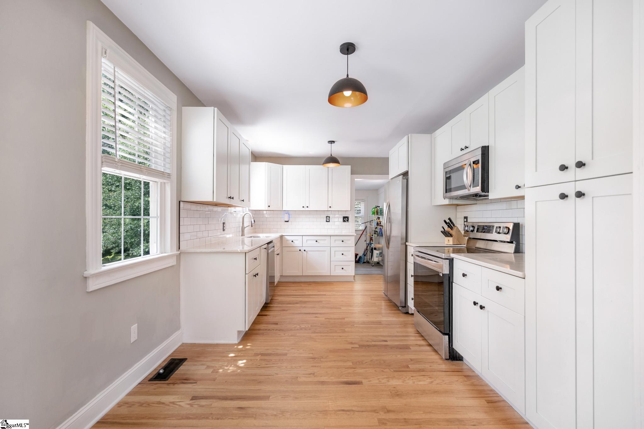 101 Harrington Avenue Greenville, SC 29607 - Photo 10 of 36