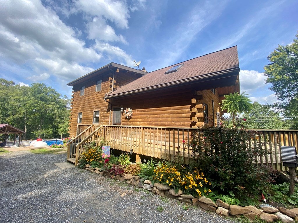 12978 Beacon Lodge Road Mount Union, PA 17066 - Photo 6 of 69 Gallery Image 6