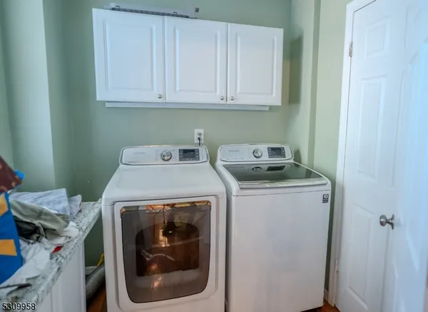 $690,000 | 95 Beech Street, East Orange, NJ 07018