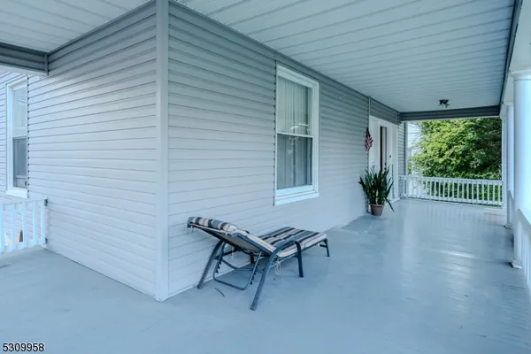 $690,000 | 95 Beech Street, East Orange, NJ 07018