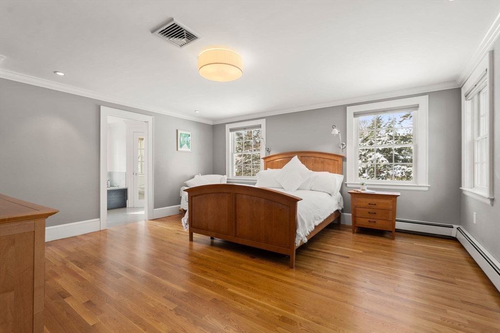 31 Wilde Road Newton, MA 02468 - Photo 23 of 38