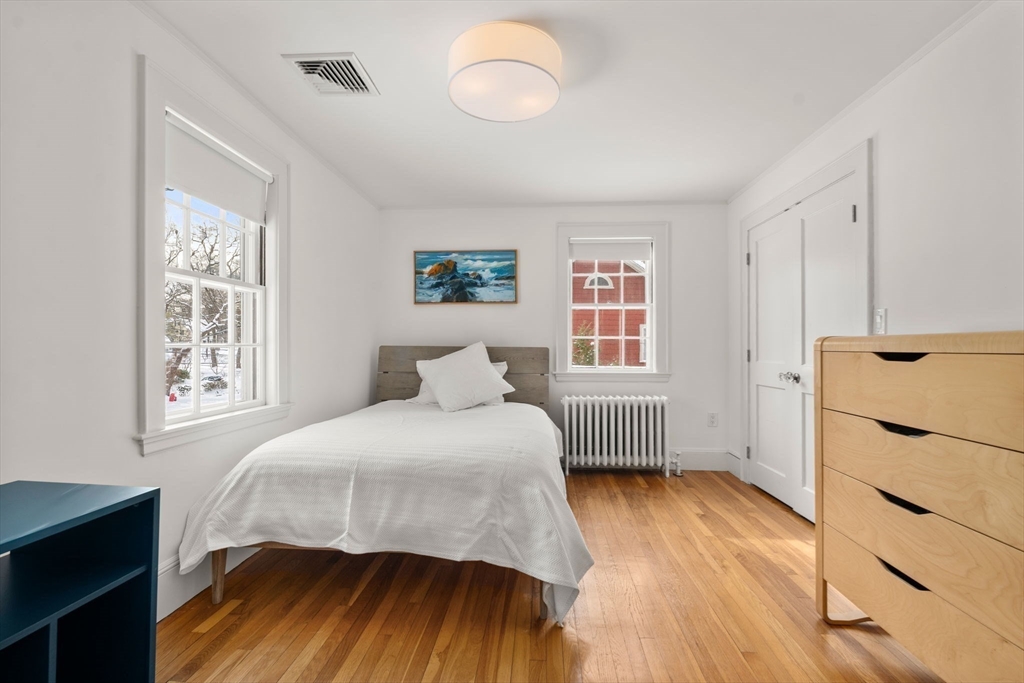 31 Wilde Road Newton, MA 02468 - Photo 32 of 38