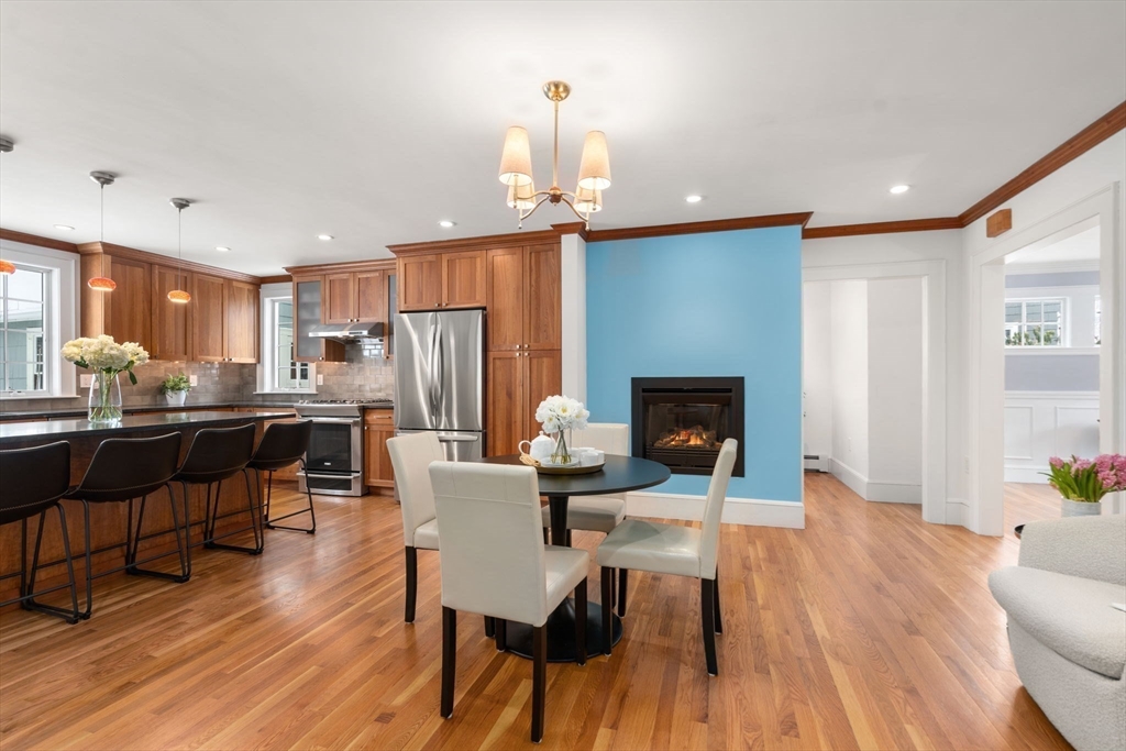 31 Wilde Road Newton, MA 02468 - Photo 10 of 38