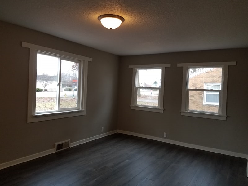 6313 Bluffton Road Fort Wayne, IN 46809 - Photo 2 of 13