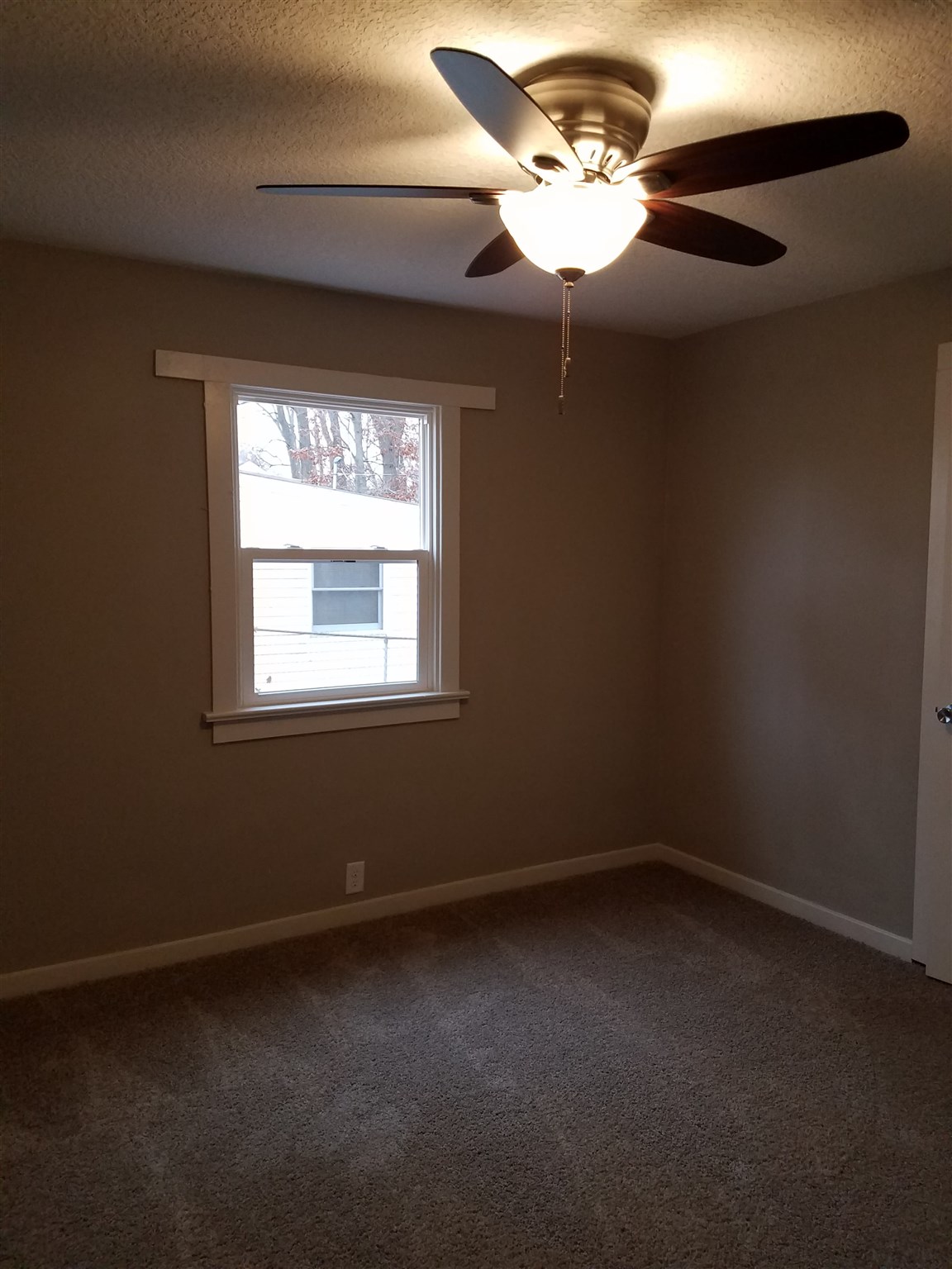 6313 Bluffton Road Fort Wayne, IN 46809 - Photo 11 of 13