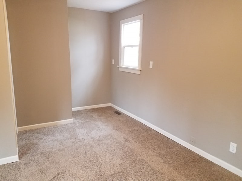 6313 Bluffton Road Fort Wayne, IN 46809 - Photo 8 of 13