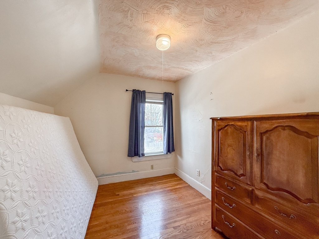 33 Abbott Street Lynn, MA 01905 - Photo 14 of 16 Gallery Image 14
