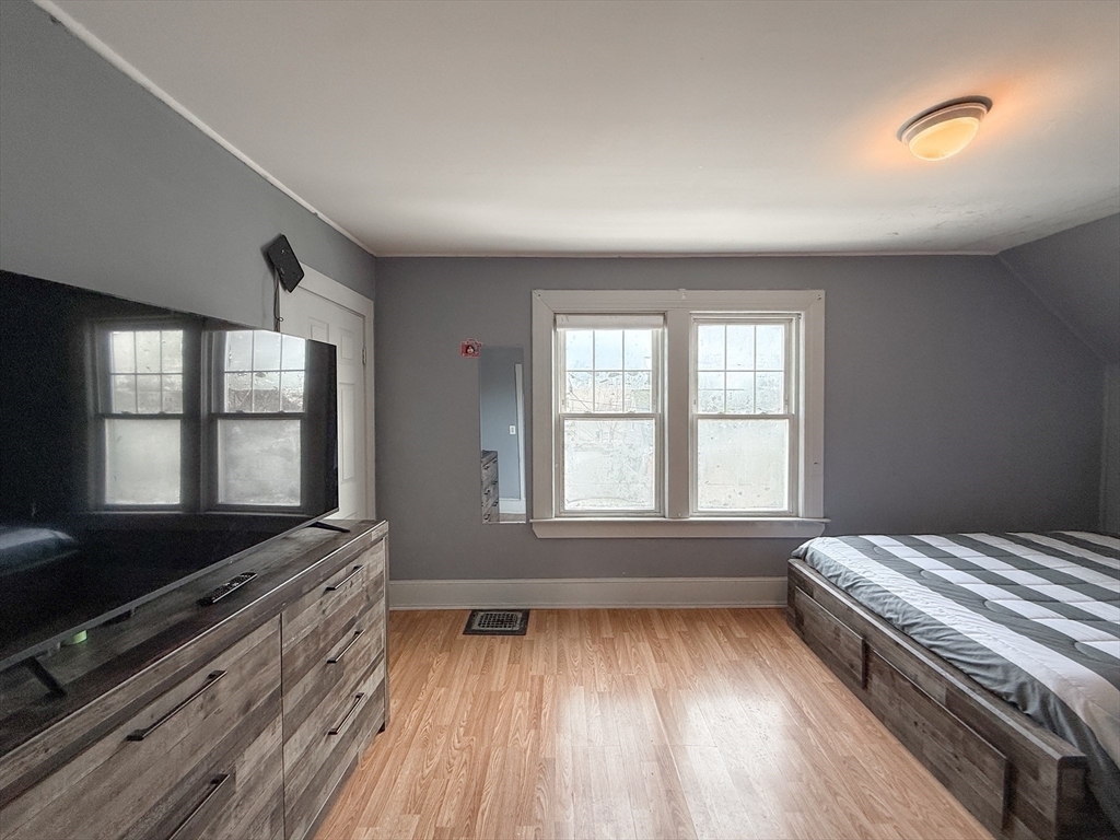 33 Abbott Street Lynn, MA 01905 - Photo 9 of 16 Gallery Image 9