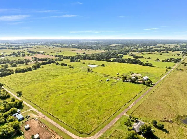 $299,000 | 2 Vz County Road 2708, Mabank, TX 75147