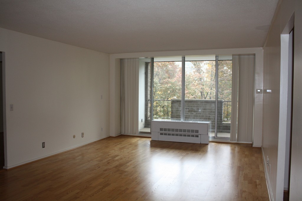 33 Pond Avenue, Unit 305 Brookline, MA 02445 - Photo 6 of 24