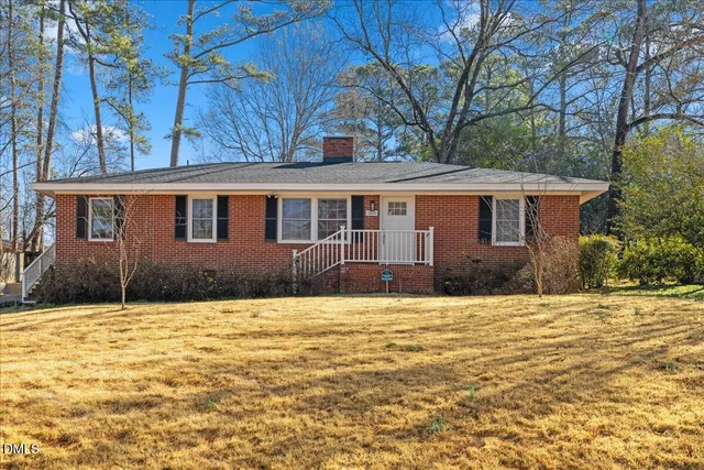 $350,000 | 1201 Poplar Avenue, Garner, NC 27529
