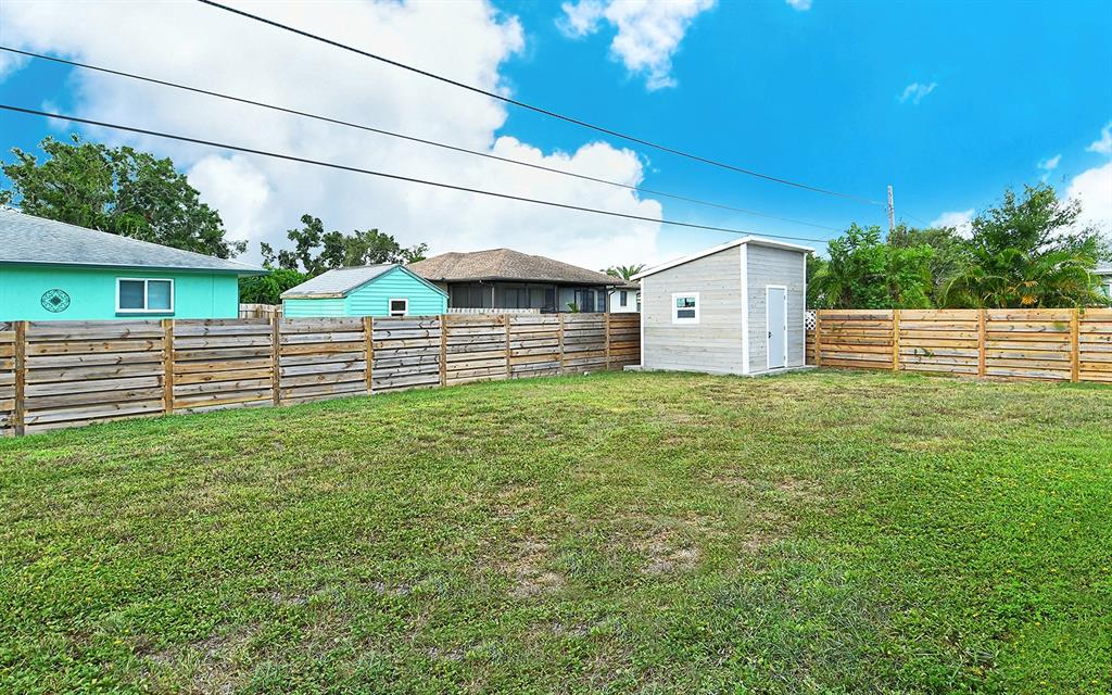 307 Southland Road Venice, FL 34293 - Photo 31 of 56