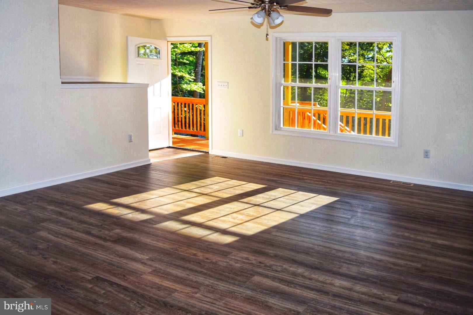 1125 Drummer Hill Road Front Royal, VA 22630 - Photo 5 of 30 Living Room