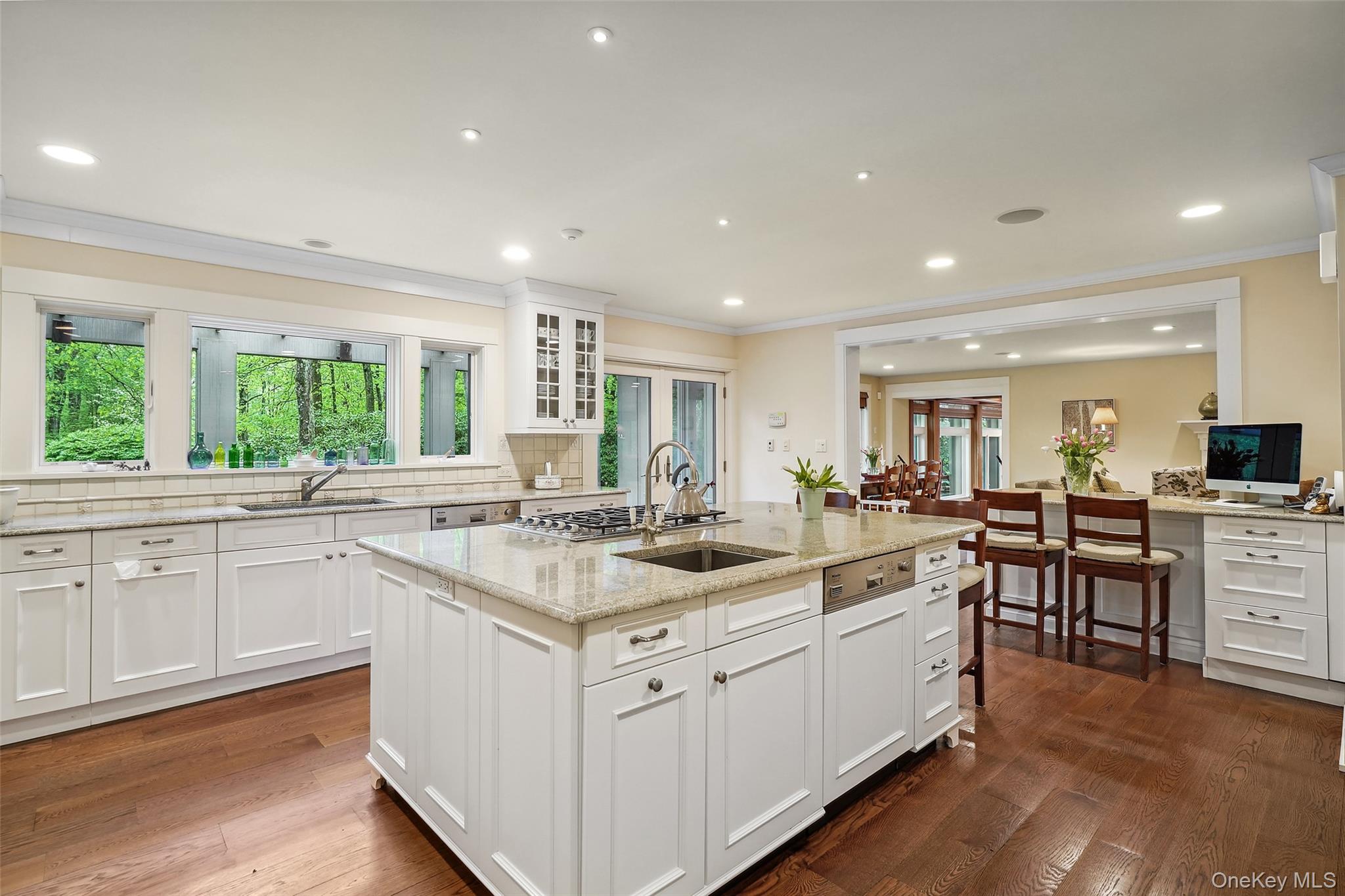 17 Eastwoods Road Pound Ridge, NY 10576 - Photo 13 of 28