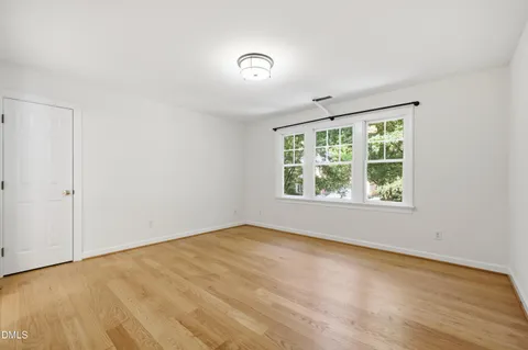 $1,350,000 | 108 Graylyn Drive, Chapel Hill, NC 27516