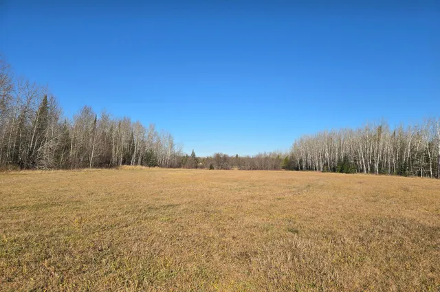 $185,000 | 3111 Highway 332 International Falls, International Falls, MN 56649