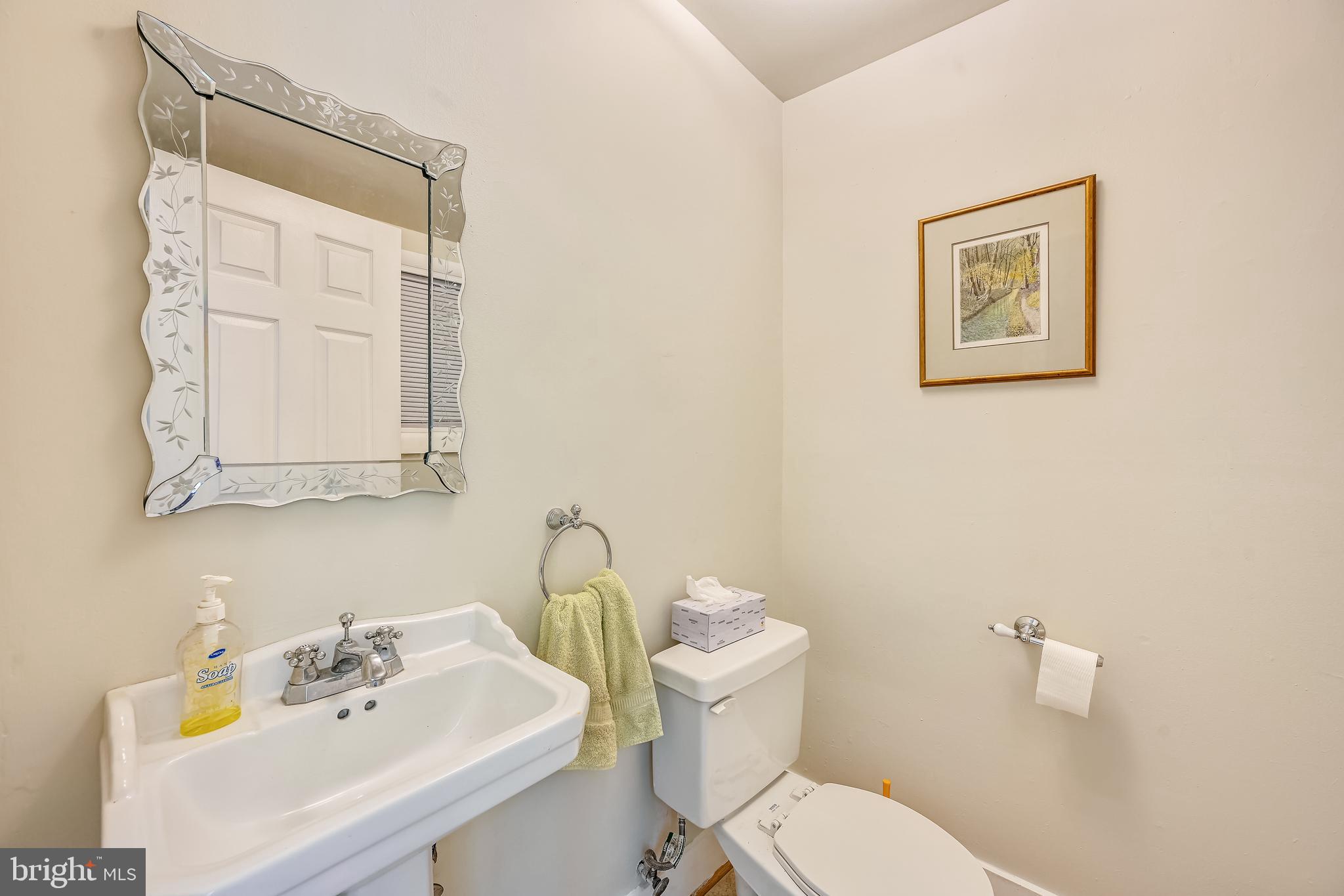 8787 Frederick Road Ellicott City, MD 21043 - Photo 7 of 30 Gallery Image 7