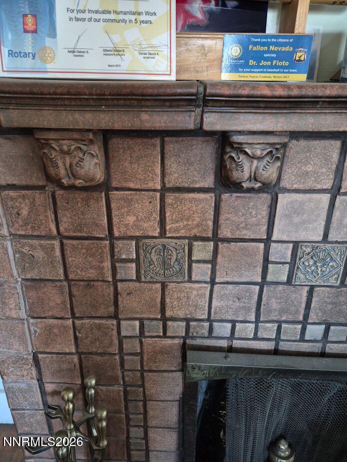 210 South Taylor Street Fallon, NV 89406 - Photo 25 of 38 FLOTO FIREPLACE TIEL 26