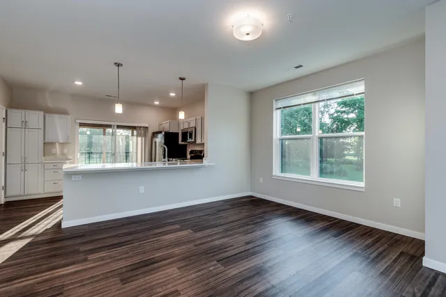 $414,900 | 2674 Notre Dame Drive, Unit 105, Fitchburg, WI 53711