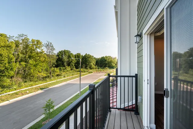 $414,900 | 2674 Notre Dame Drive, Unit 105, Fitchburg, WI 53711