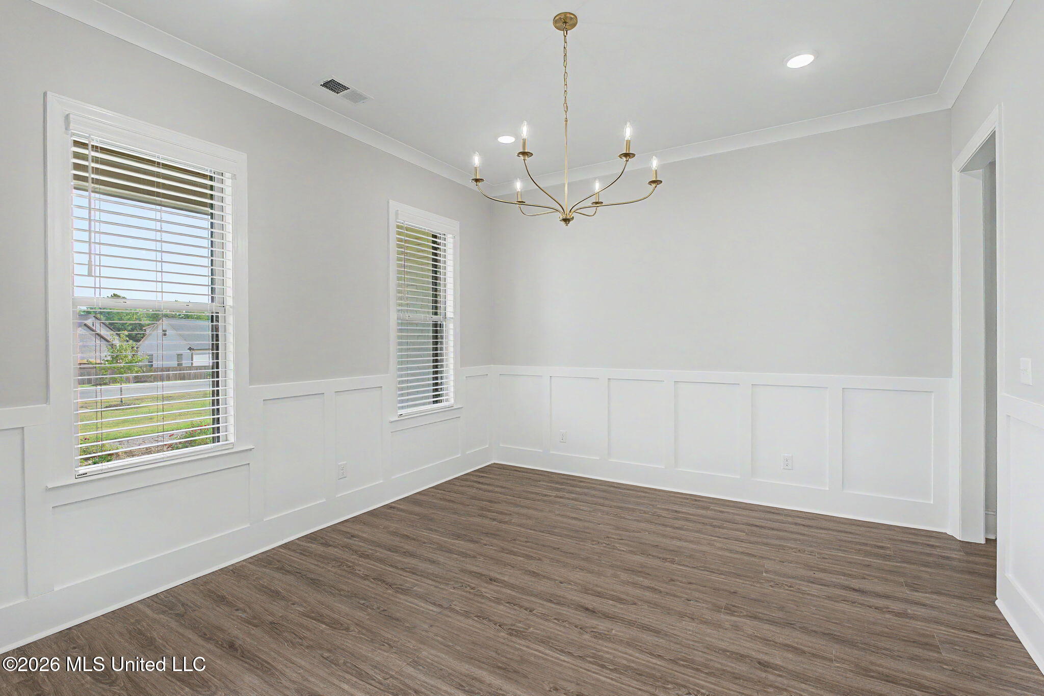2035 Livingston Way Hernando, MS 38632 - Photo 4 of 46 Dining Room