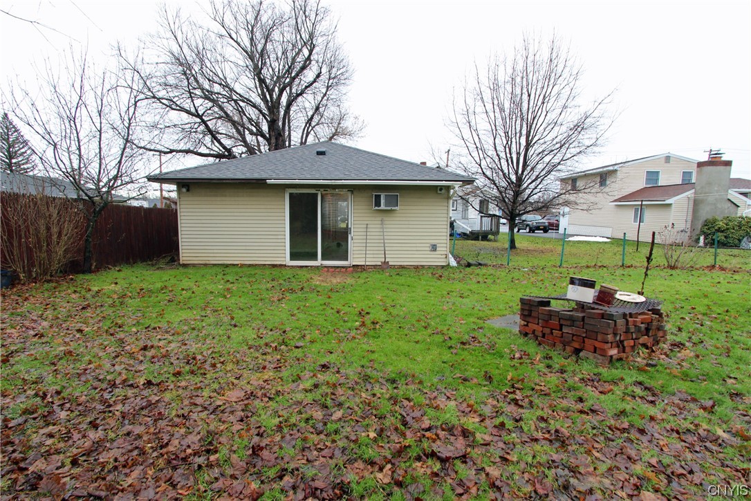369 1/2 Beach Road Syracuse, NY 13209 - Photo 17 of 18