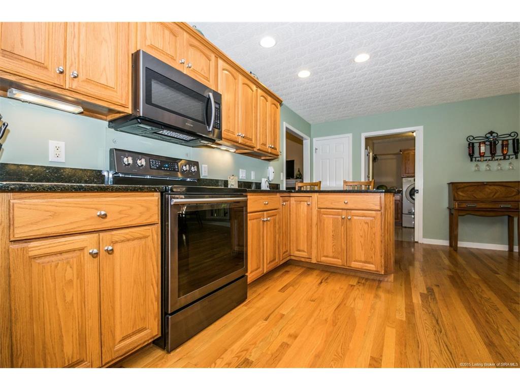 610 Graebe Road Charlestown, IN 47111 - Photo 14 of 48 Gallery Image 14