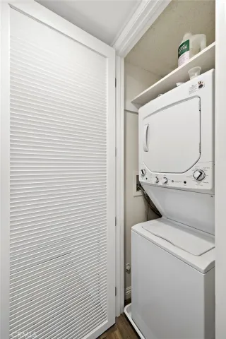 $399,000 | 2119 Via Puerta, Laguna Woods, CA 92637